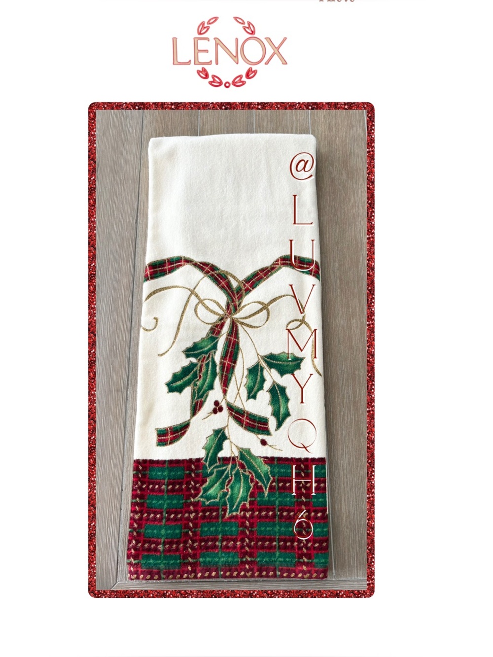 Lenox Holiday Nouveau Gold Bath Towels (2)